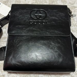 New… black bag, messenger style, special size for a tablet